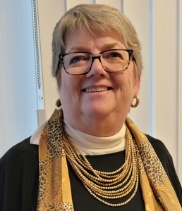 Head Shot - Grace Pelech